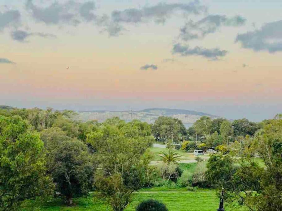 Luxury 3 Bedroom Panoramic Views In Hotspot With Fibre Optic Wifi And Netflix Tanger Eksteriør bilde